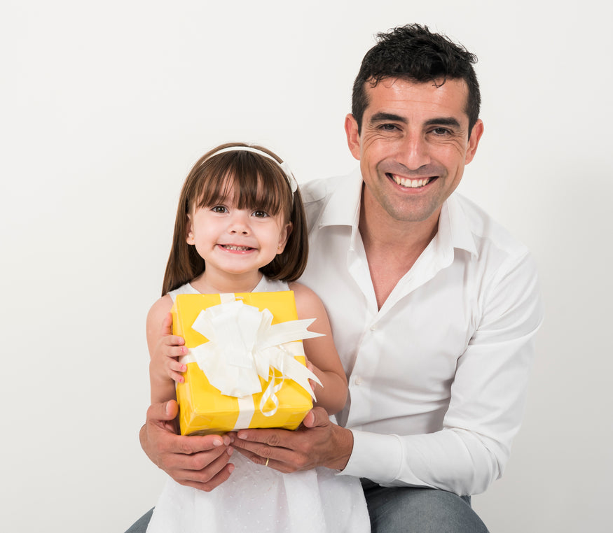 Daddy Birthday Gifts: Top Presents For Dad That Are Definitely On His Wish List