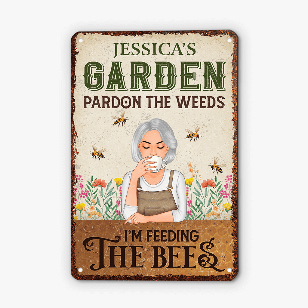 Personalised I'm Feeding The Bees Metal Sign
