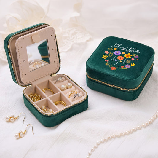 4541AUK2 personalised mummygrandmas garden velvet jewellery box for mothers day 4541ajslta_59739eaa 43a8 46ed b528 fb0399ab0557