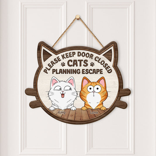 5035QUS2 custom gifts_ for cat lovers please keep door closed wood sign 5035Q8QND