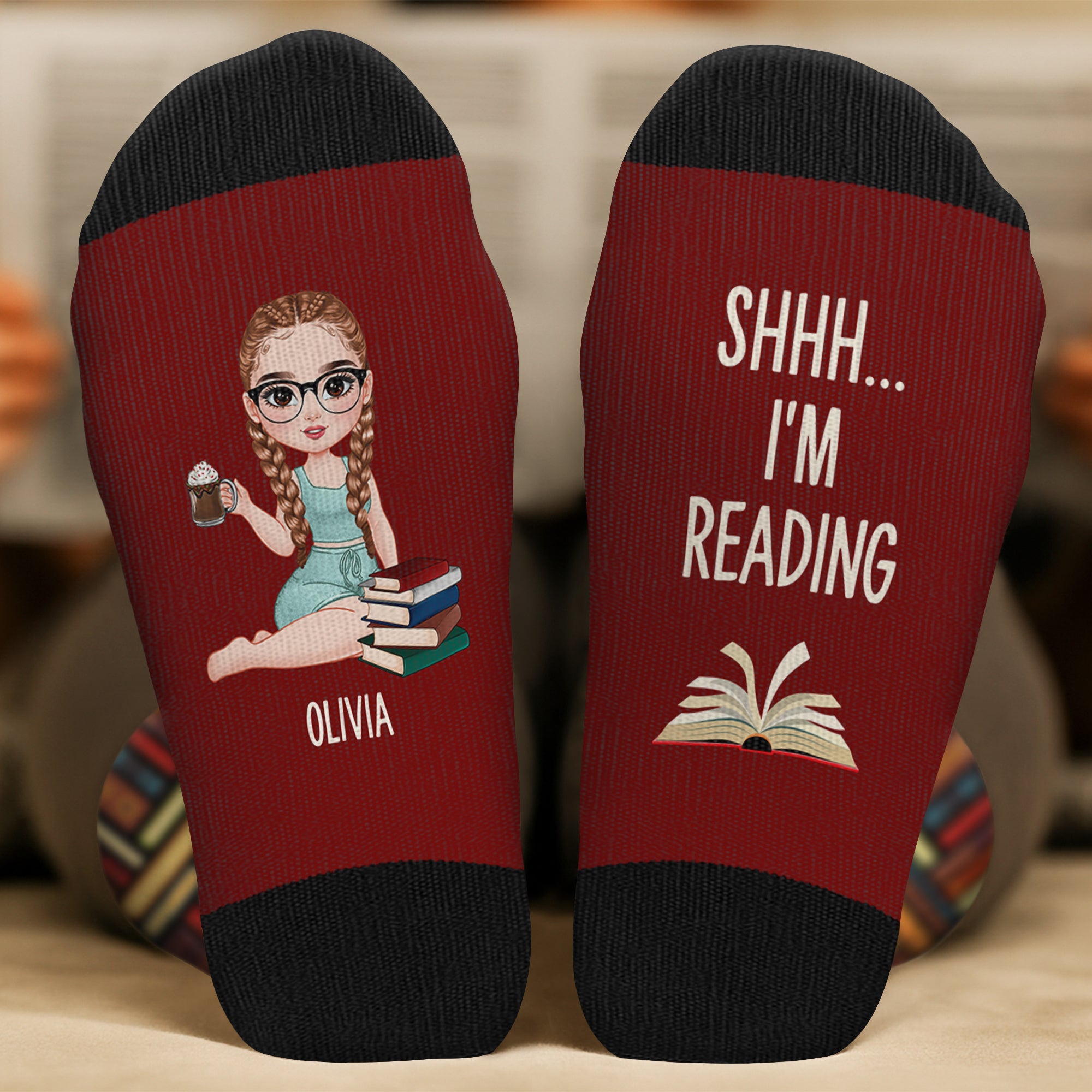 6029JUS2 personalized shhh im reading socks gifts for a book lover 6029J6Q5A