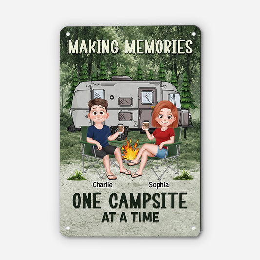 9032EUK1 personalised making memories one campsite at a time camping metal sign for couples 9032etpmg