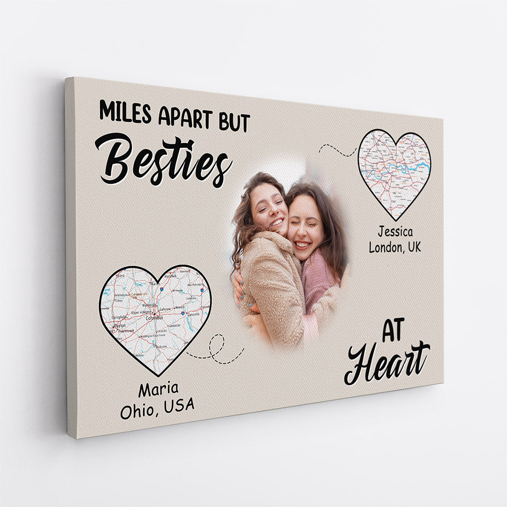 0372C150FUK2 Personalised Canvas presents Besties Heart Map