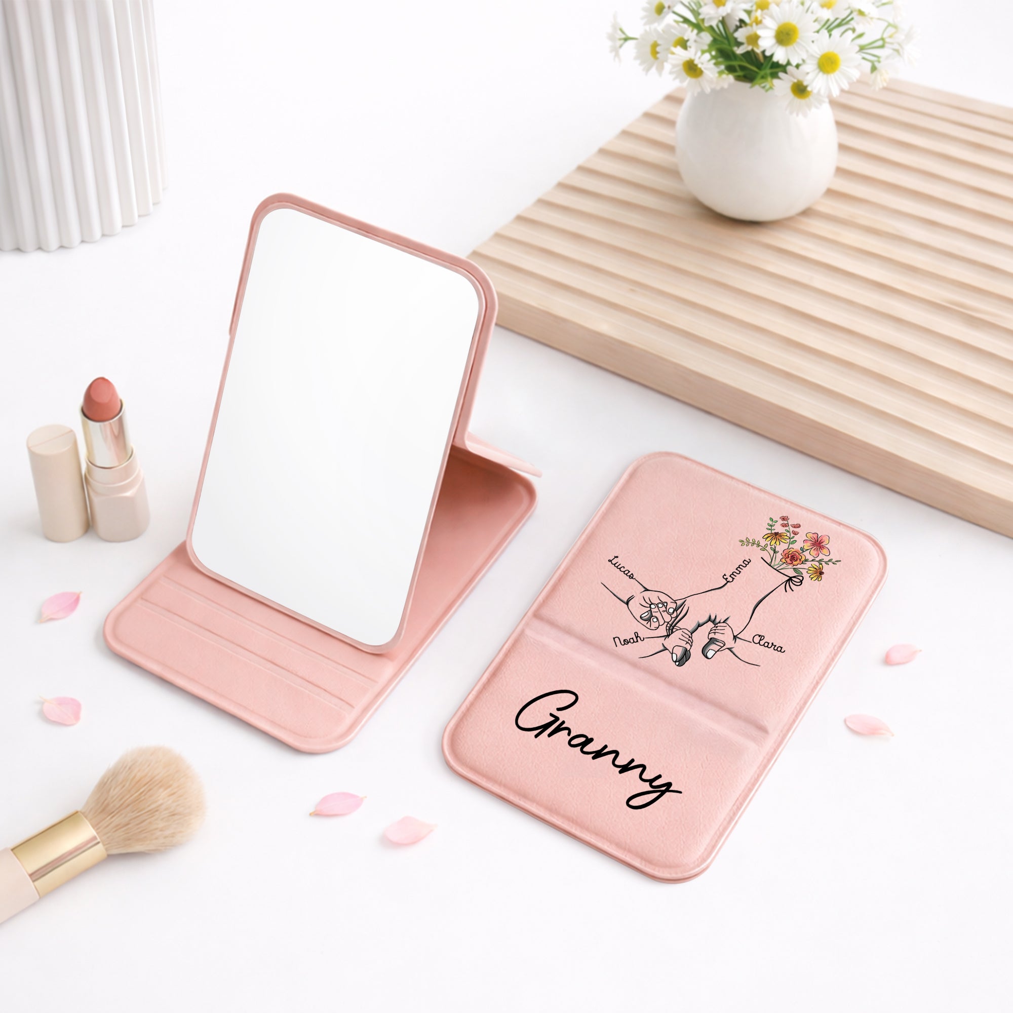 1672AUK2 personalised holding mums hand compact mirror for mumgrandma 1672aj6p5a