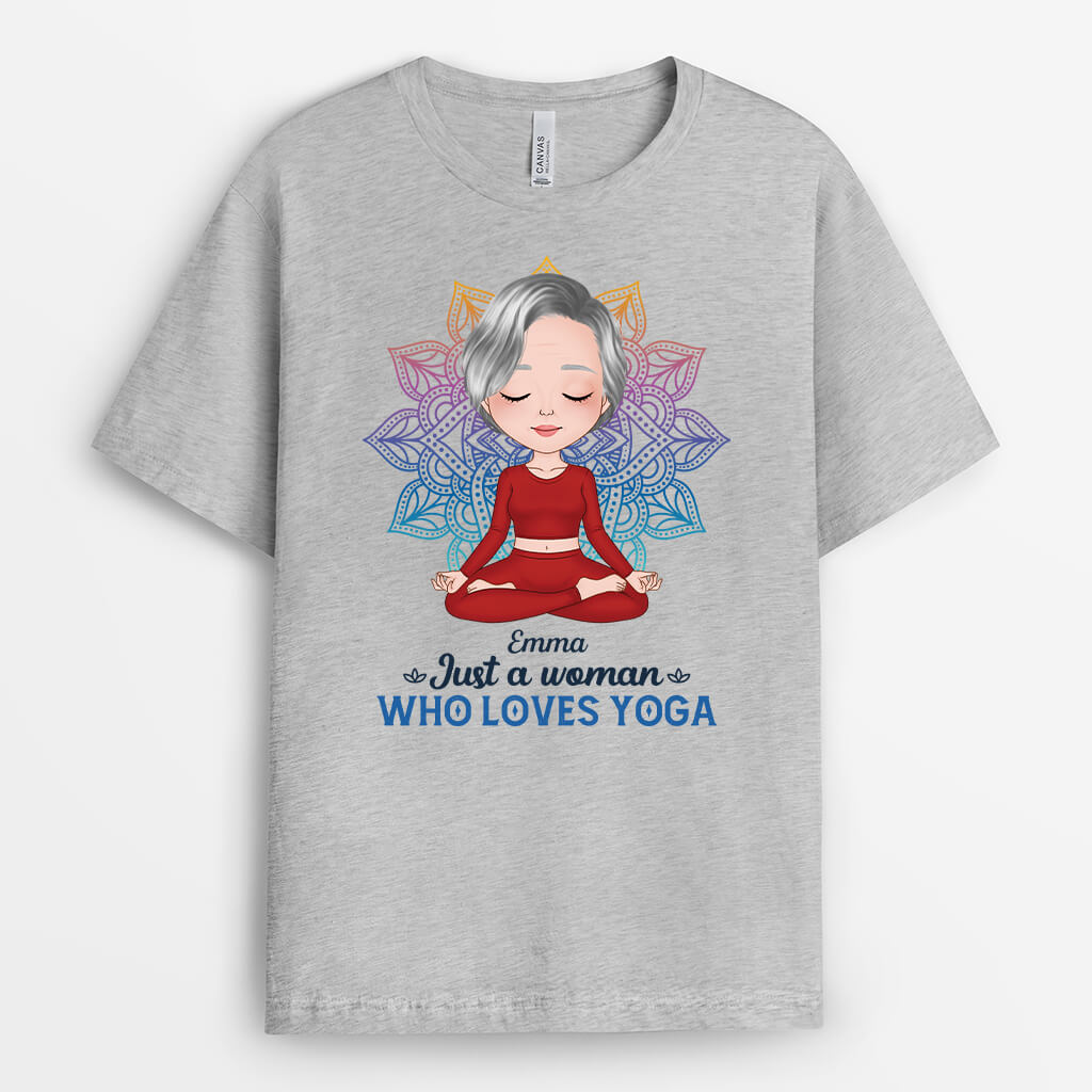 1879AUK2 personalised a woman who loves yoga t shirt