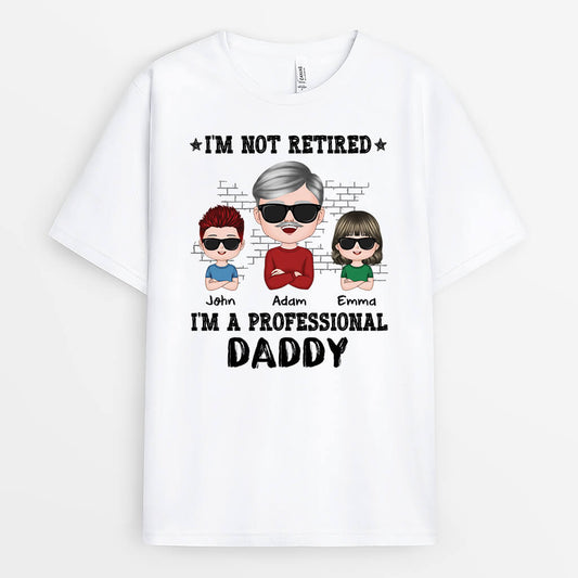 2213AUK2 personalised im a professional grandad t shirt_1dbc5753 9c4f 47e7 b6b8 3275bf058d70