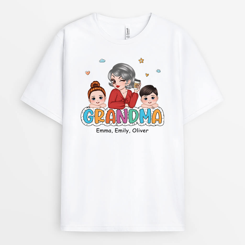 Personalised Grandma And Cute Kids T-shirt