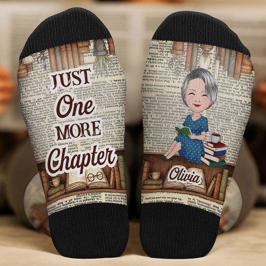6582JUK2 just a girl who loves books socks personalized gifts for readers 6582JKZ5A