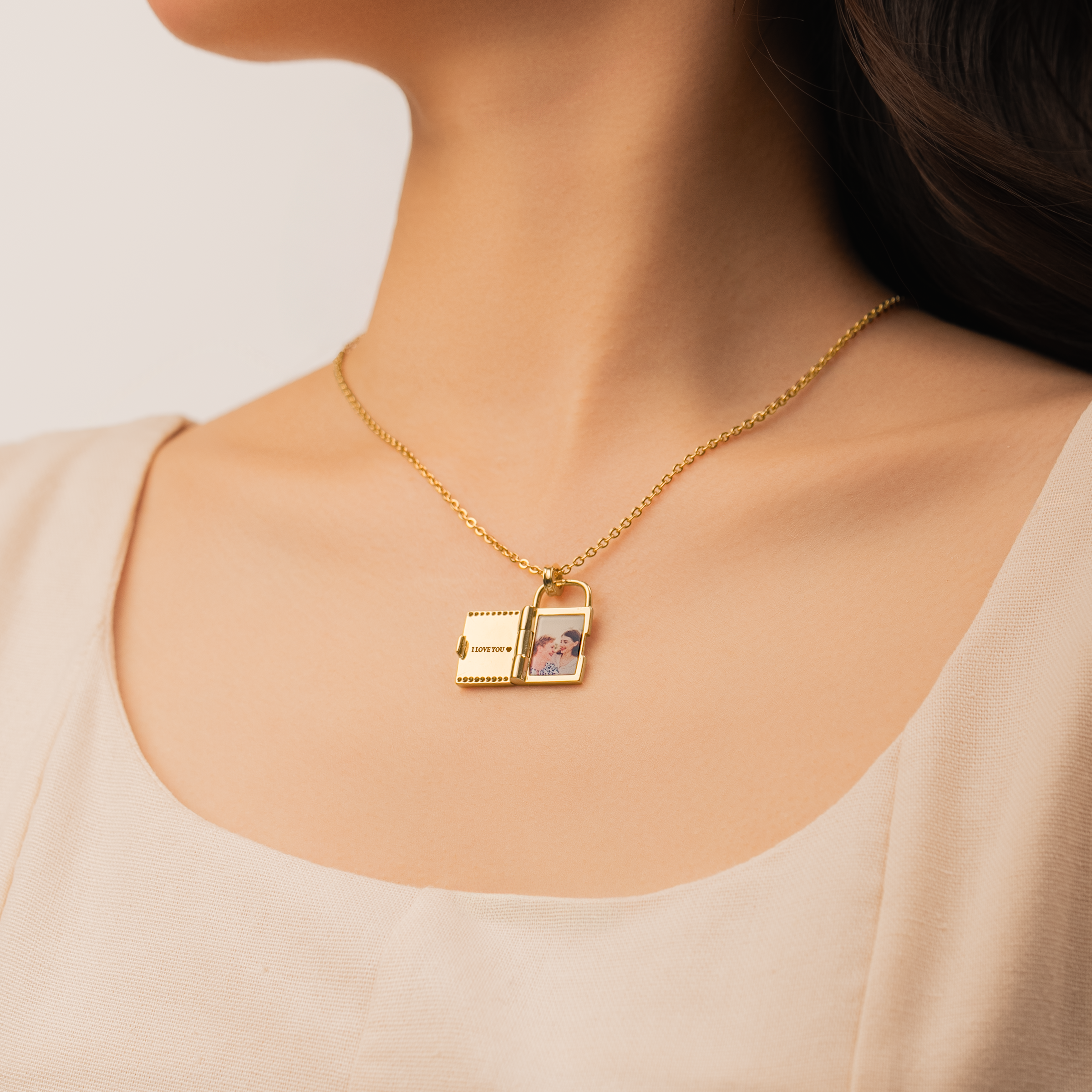 7043JUS2 personalized lock pendant necklace_ with photo gifts for him her 7043J0T5A