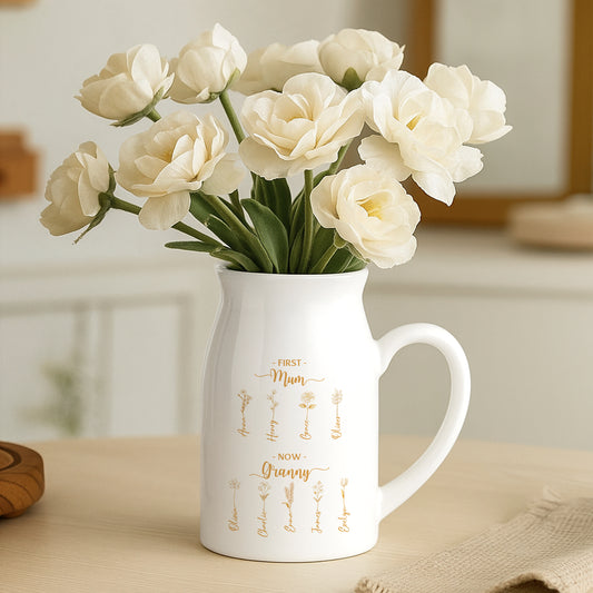 8324OUK2 personalised first mum now granny vase for mothers day 8324oty5a_4d217d72 0174 476d a42c 6bef3a07caaf