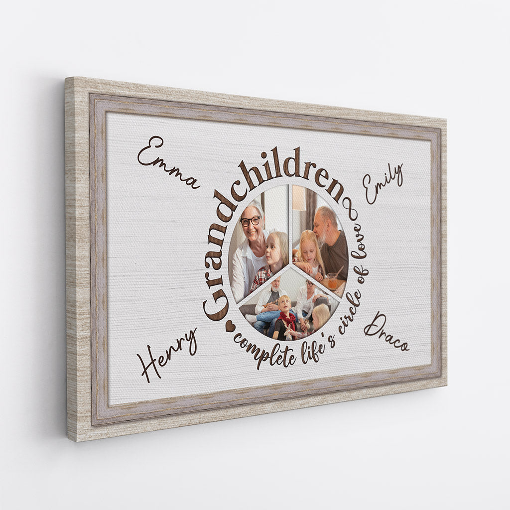 Grandchildren Complete Life's Circle of Love - Personalised Gifts | Canvas for Grandad/Grandma