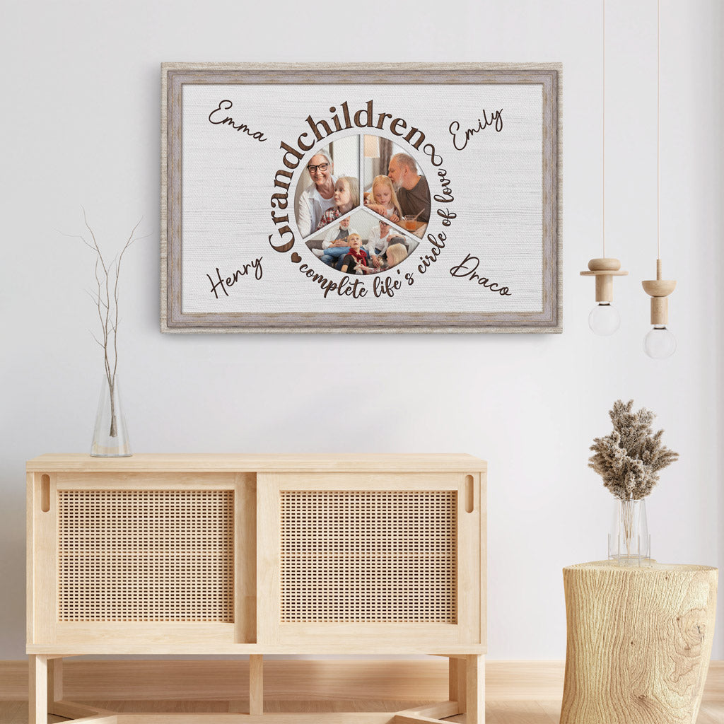 Grandchildren Complete Life's Circle of Love - Personalised Gifts | Canvas for Grandad/Grandma